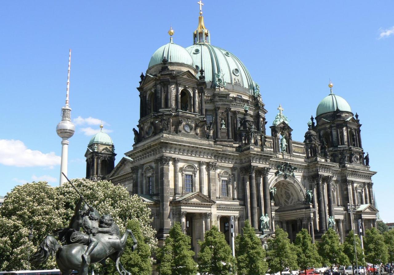 Appartamento In The Center Of With Big Terrace Berlino